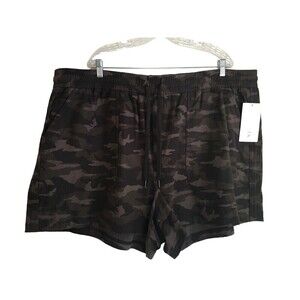 Athleta Shorts Women's Size 26 Camo Farallon Cotton Breathable UPF Stretch